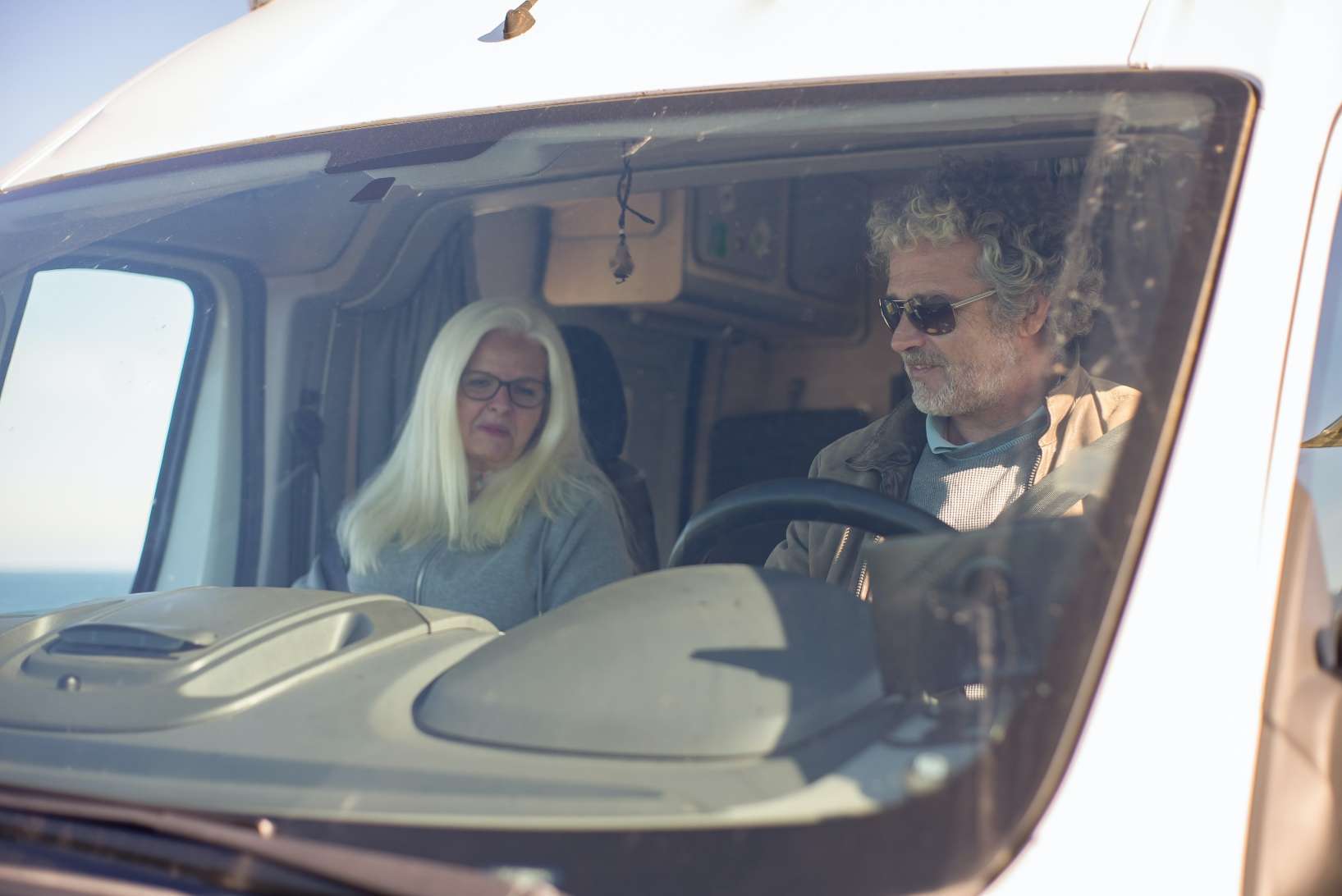 Driver's license legal requirements for traveling in an RV