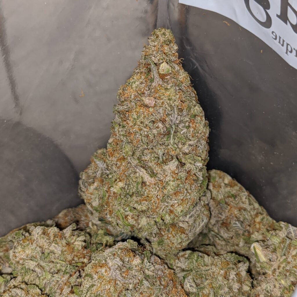 Buy Bulk Strawberries And Cream Strain Cheap Weed Pounds & Reviews