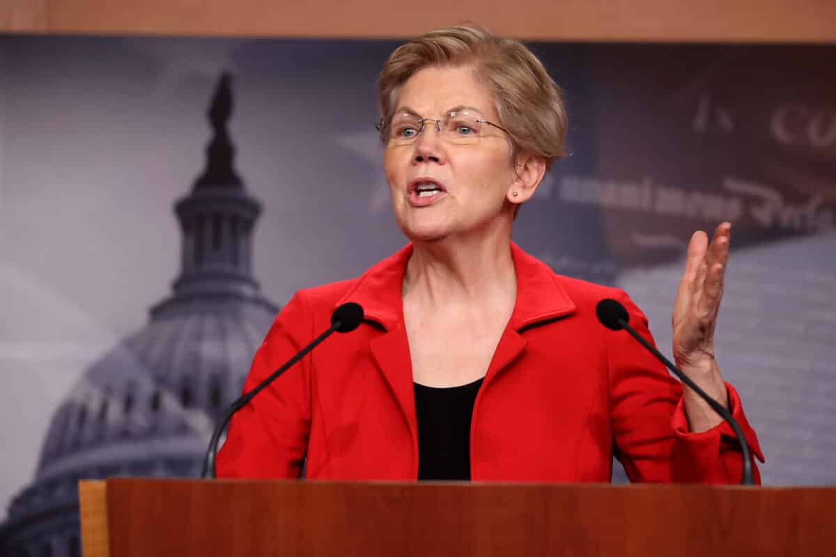 Elizabeth Warren Says She Will Run for Reelection to Senate in 2024