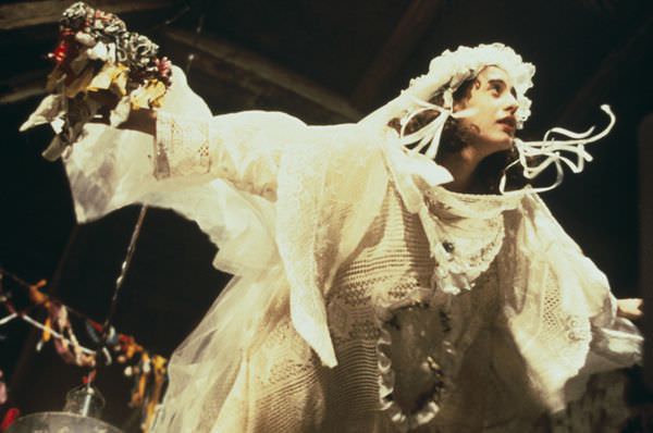 【影評】《地下社會》Underground 趕流行看十部商業片？不如靜下心來欣賞一部經典片！