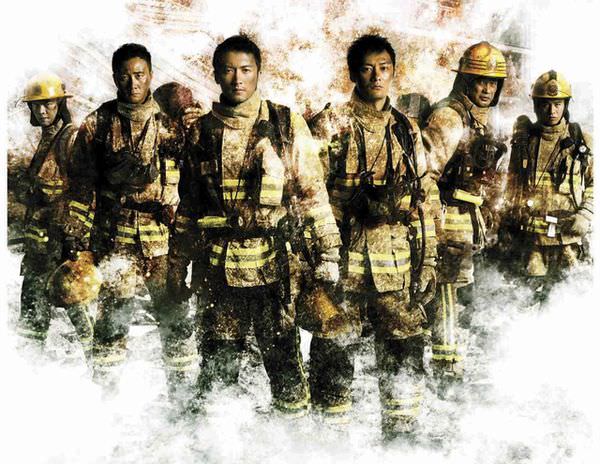 【救火英雄】超嗆猛男救火戲