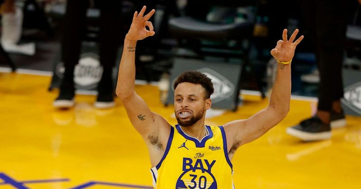 What's Steph Curry's net worth? Dubs star nails 'Stephlike