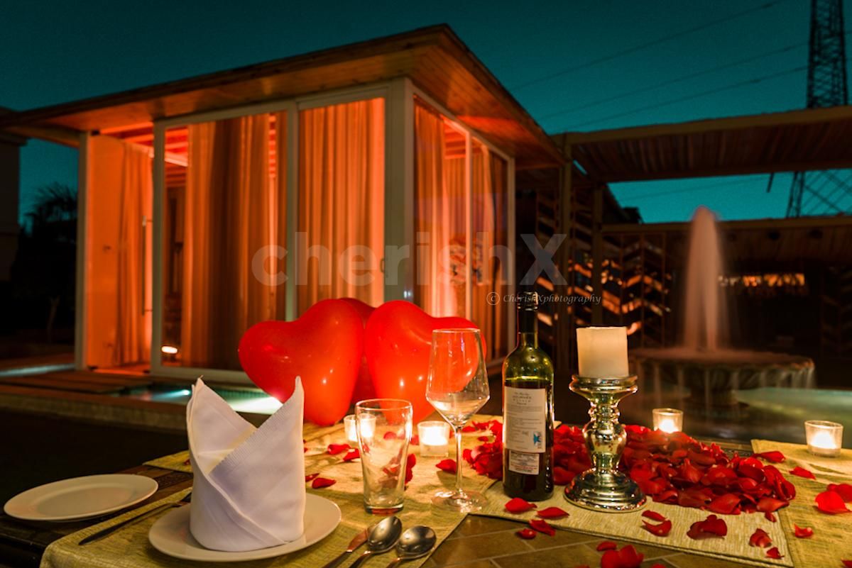 Romantic Candle Light Dinners in Delhi, Gurgaon, Noida for Anniversary