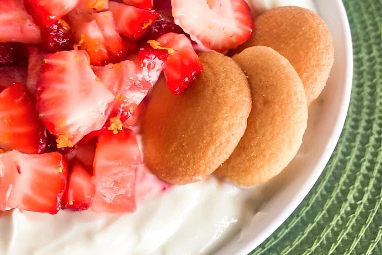 Creamy Strawberry Shortcake Dip