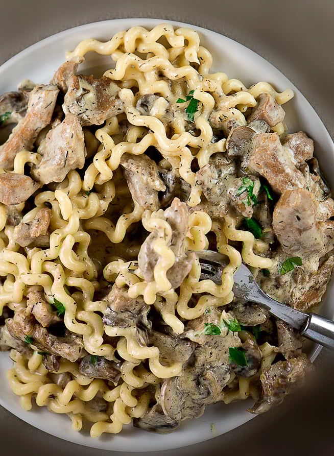 RUSSIAN BEEF STROGANOFF FROM SCRATCH Chefjar