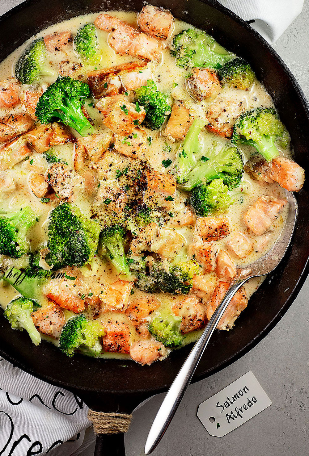 Salmon Alfredo (Video) Chefjar