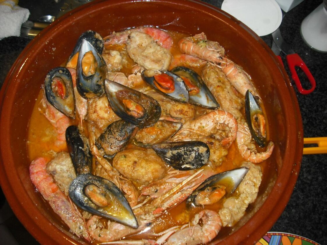 Zarzuela de Mariscos A Symphony of Spanish Seafood Stew Chef Reader