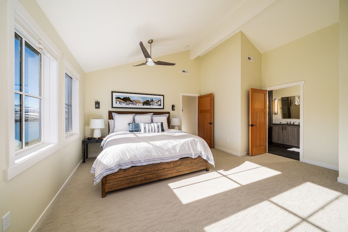 Chelan Real Estate 132 Goldfinch Ln Lake View Homes for Sale