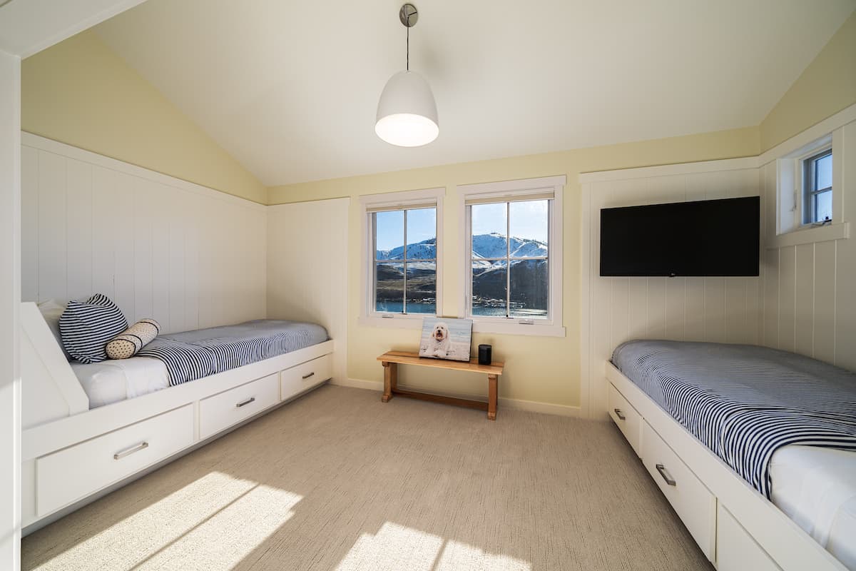 Chelan Real Estate 132 Goldfinch Ln Lake View Homes for Sale