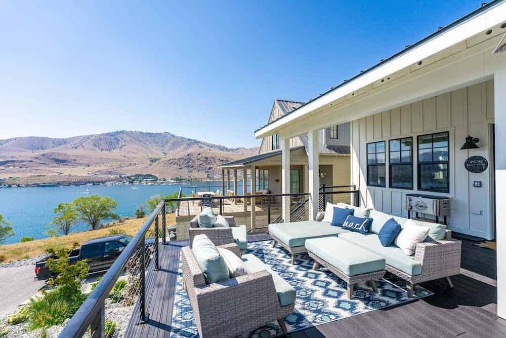 A Life of Luxury Get an Inside Look at The Lookout at Lake Chelan