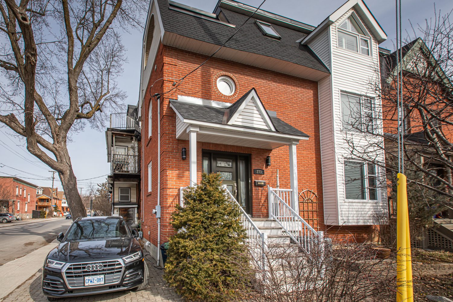 Flora Street Chell Team, Ottawa Real Estate