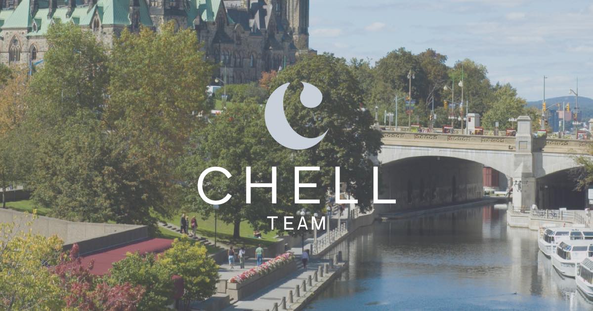 1053 CHELSEA DRIVE in VISCOUNT ALEXANDER PARK