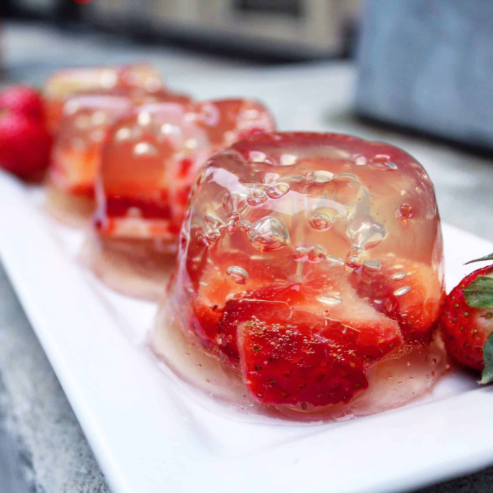 Strawberry Champagne Jello Shots