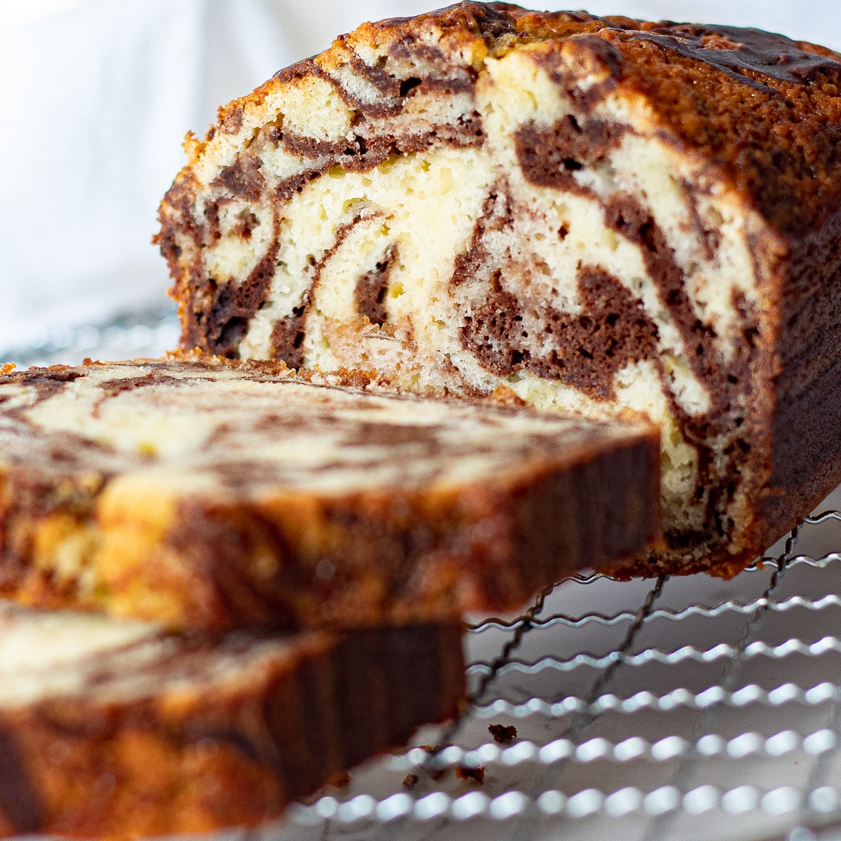 Marble Loaf Cake Recipe (Starbucks Copycat) Chenée Today