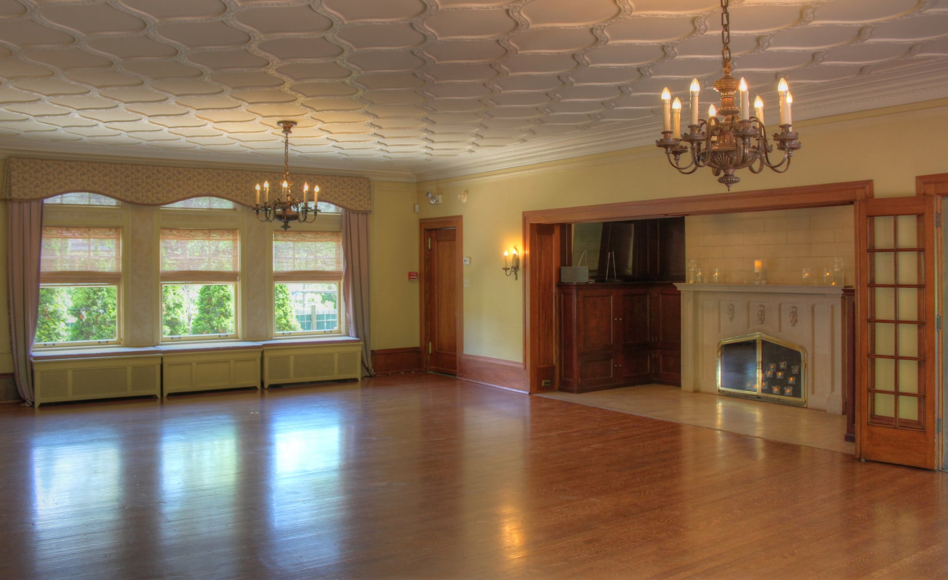 Photo Gallery Cheney Mansion