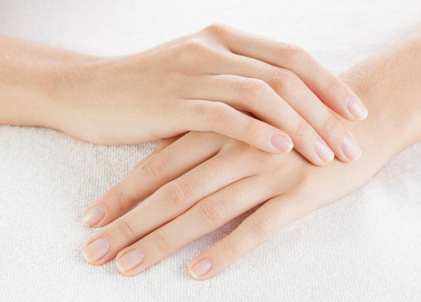 لأظافر قوية شارع الفن