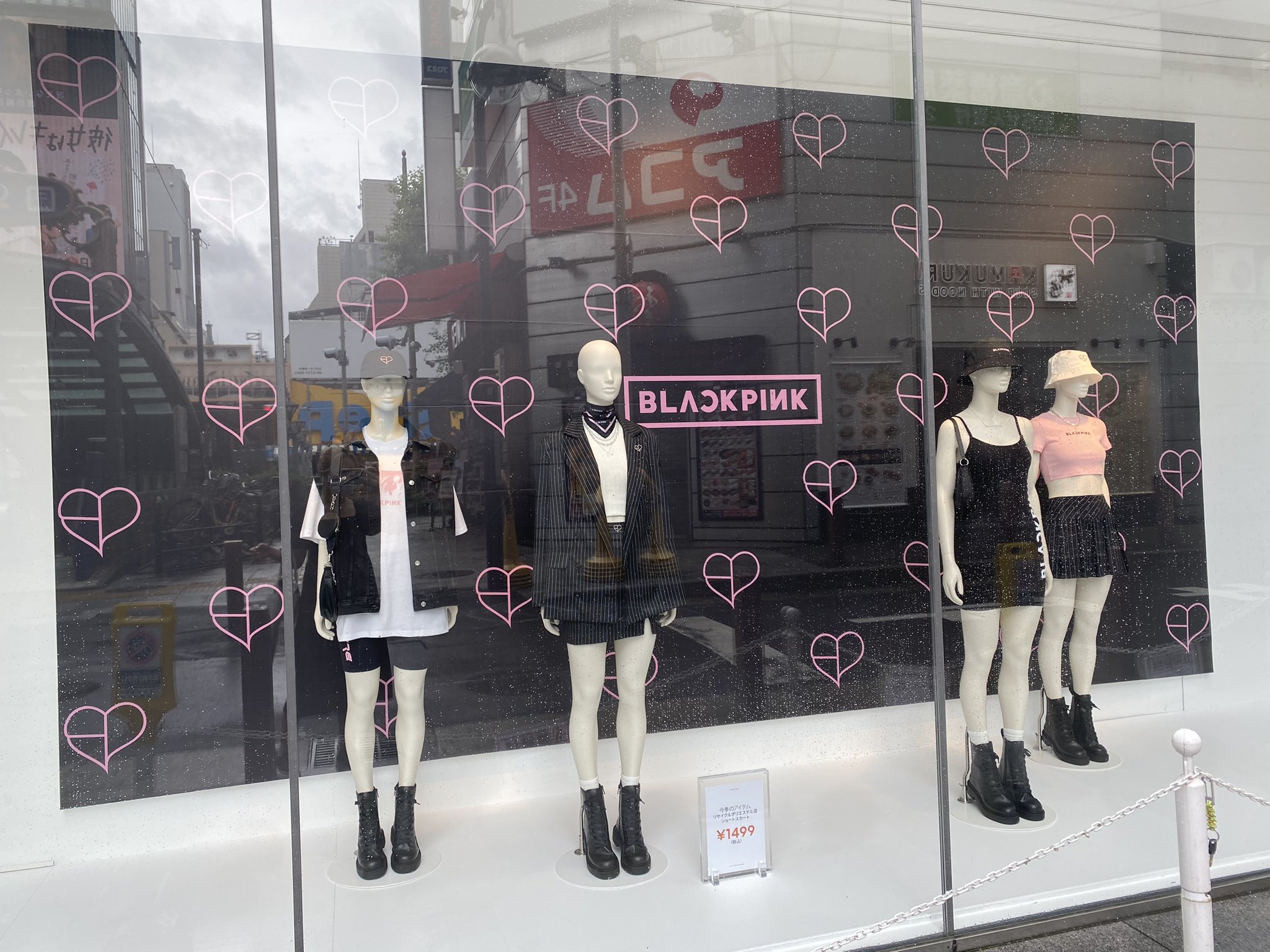 H&M BLACKPINK LANZAN NUEVA COLECCIÓN EN VARIOS PAÍSES