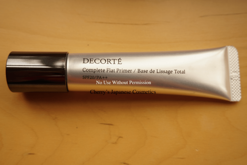 Cosme Decorte Complete Flat Primer is a nice foundation primer Cherry