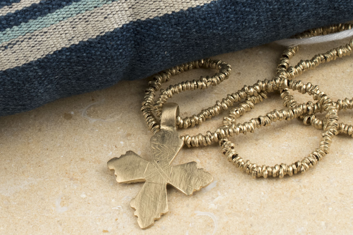 How to Make a Cross Necklace 10 Steps (with Pictures) The Bead Chest