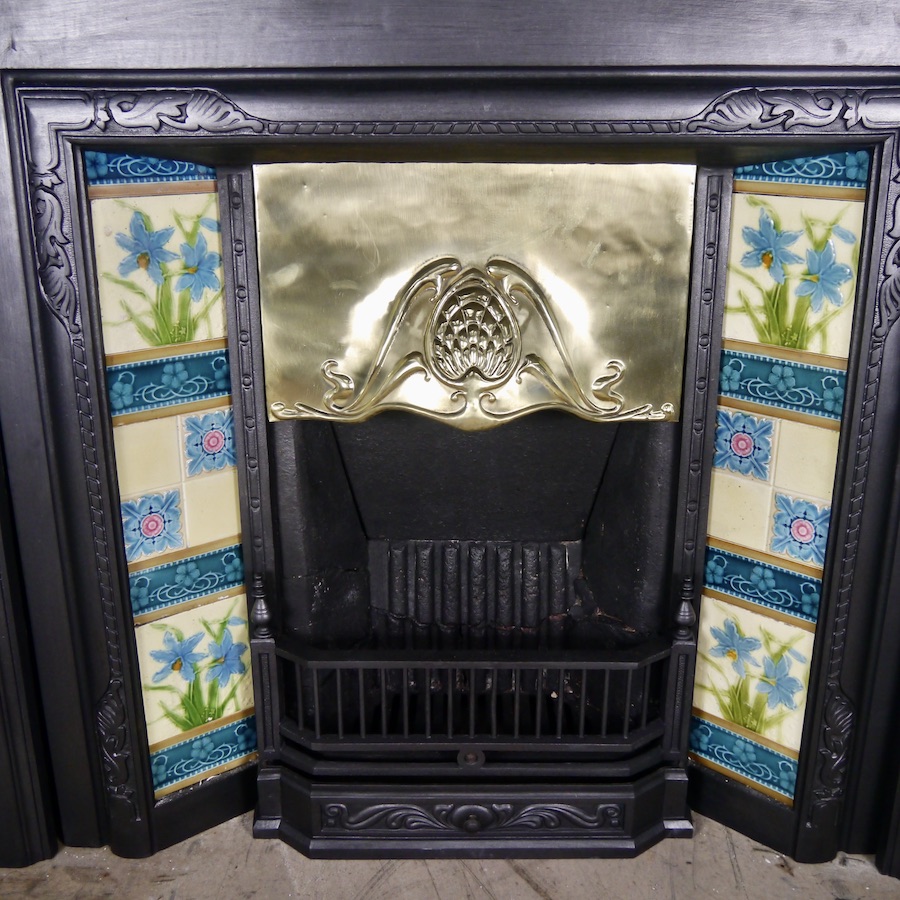 Old Cast Iron Tiled Insert Chester Paint Stripping