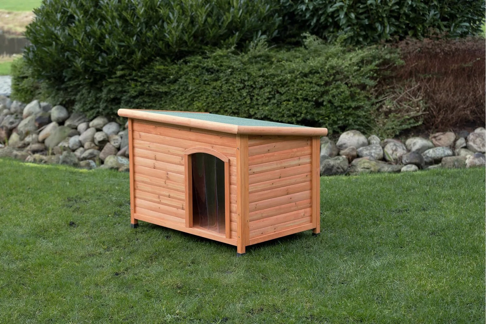 How to Insulate a Dog House? Tips & Guide