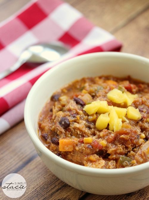Slow Cooker Chicken Quinoa Chili recipe Chefthisup