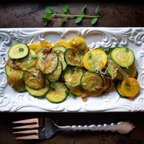Italian Style Sauteed Onion and Zucchini Rounds recipe Chefthisup