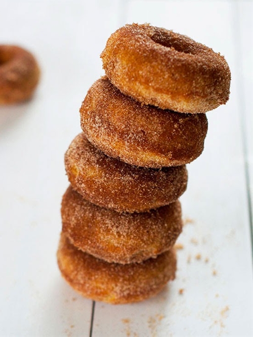 Baked Cinnamon Sugar Donuts recipe Chefthisup