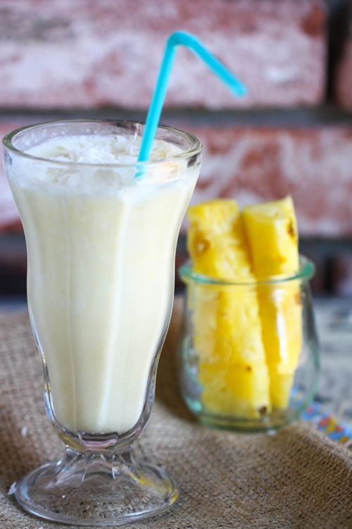 Pineapple Coconut Smoothies recipe Chefthisup