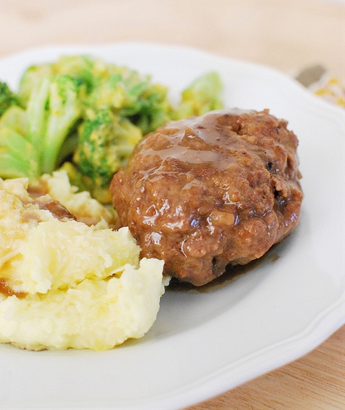 Slow Cooker Salisbury Steak recipe Chefthisup