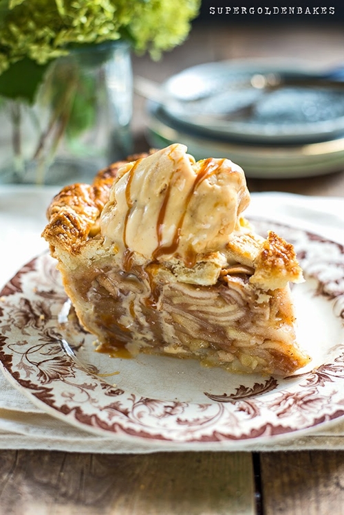 Salted caramel apple pie recipe Chefthisup