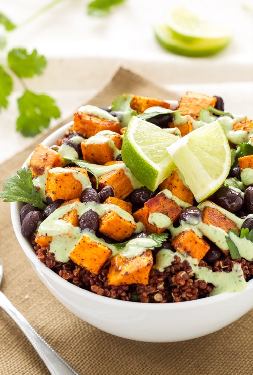 Sweet Potato and Black Bean Quinoa Bowls recipe Chefthisup