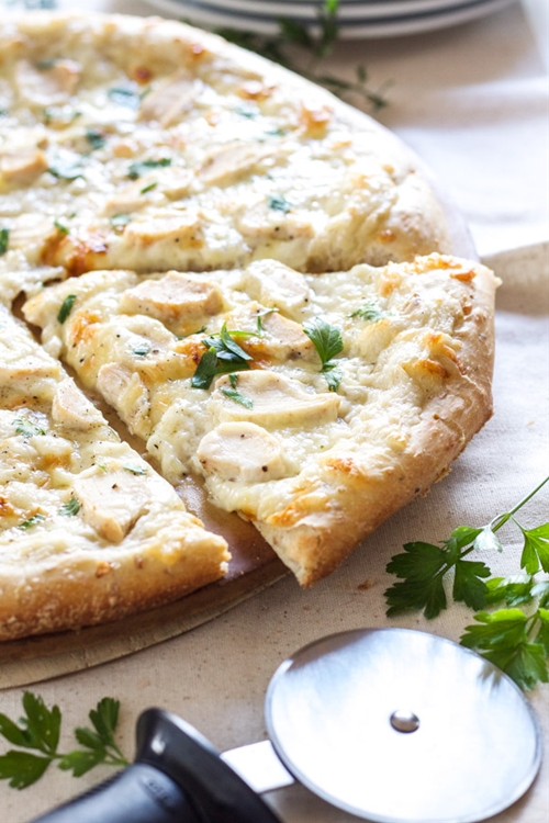 Chicken Alfredo Pizza recipe Chefthisup
