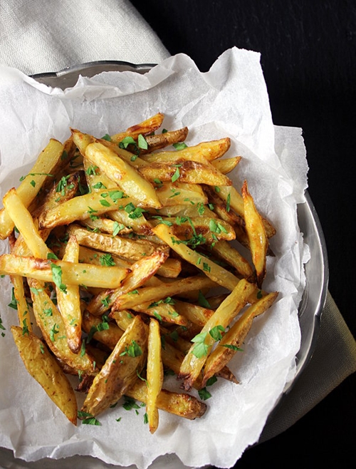 Crispy Oven Baked Fries recipe Chefthisup
