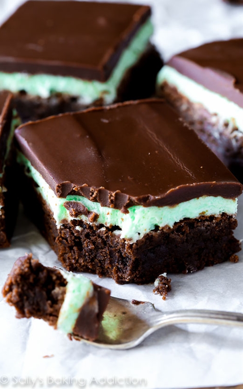 Classic Mint Chocolate Brownies recipe Chefthisup