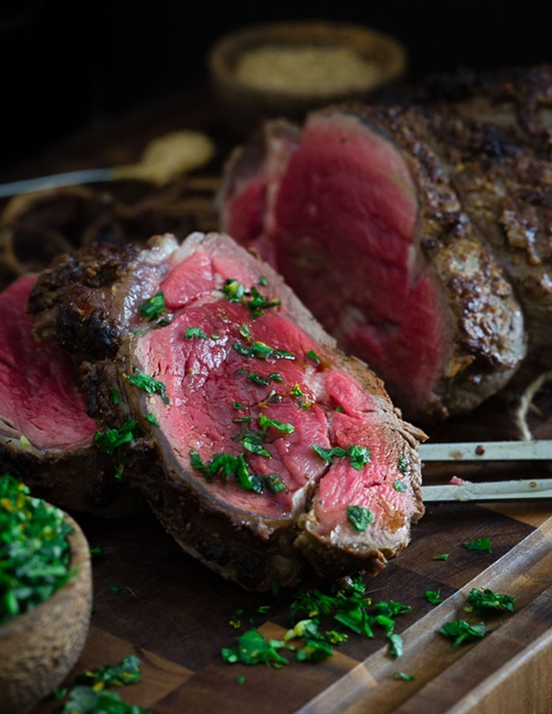 Balsamic Dijon Crusted Beef Tenderloin recipe Chefthisup