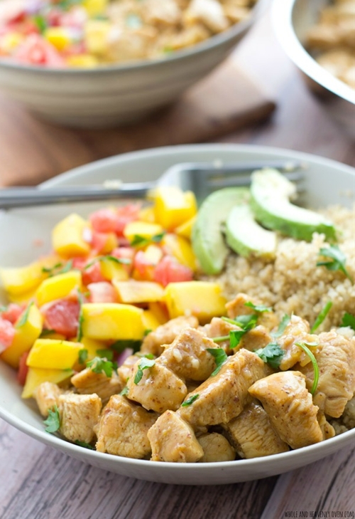 Honey Mustard Chicken Quinoa Bowls with Mango Salsa recipe Chefthisup