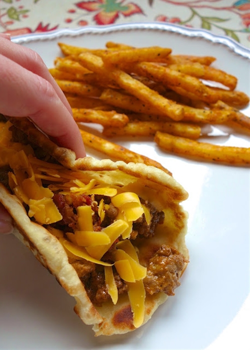 Bacon Cheeseburger Flatbread recipe Chefthisup