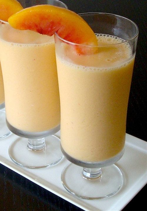 Peach Smoothie Cocktail recipe Chefthisup
