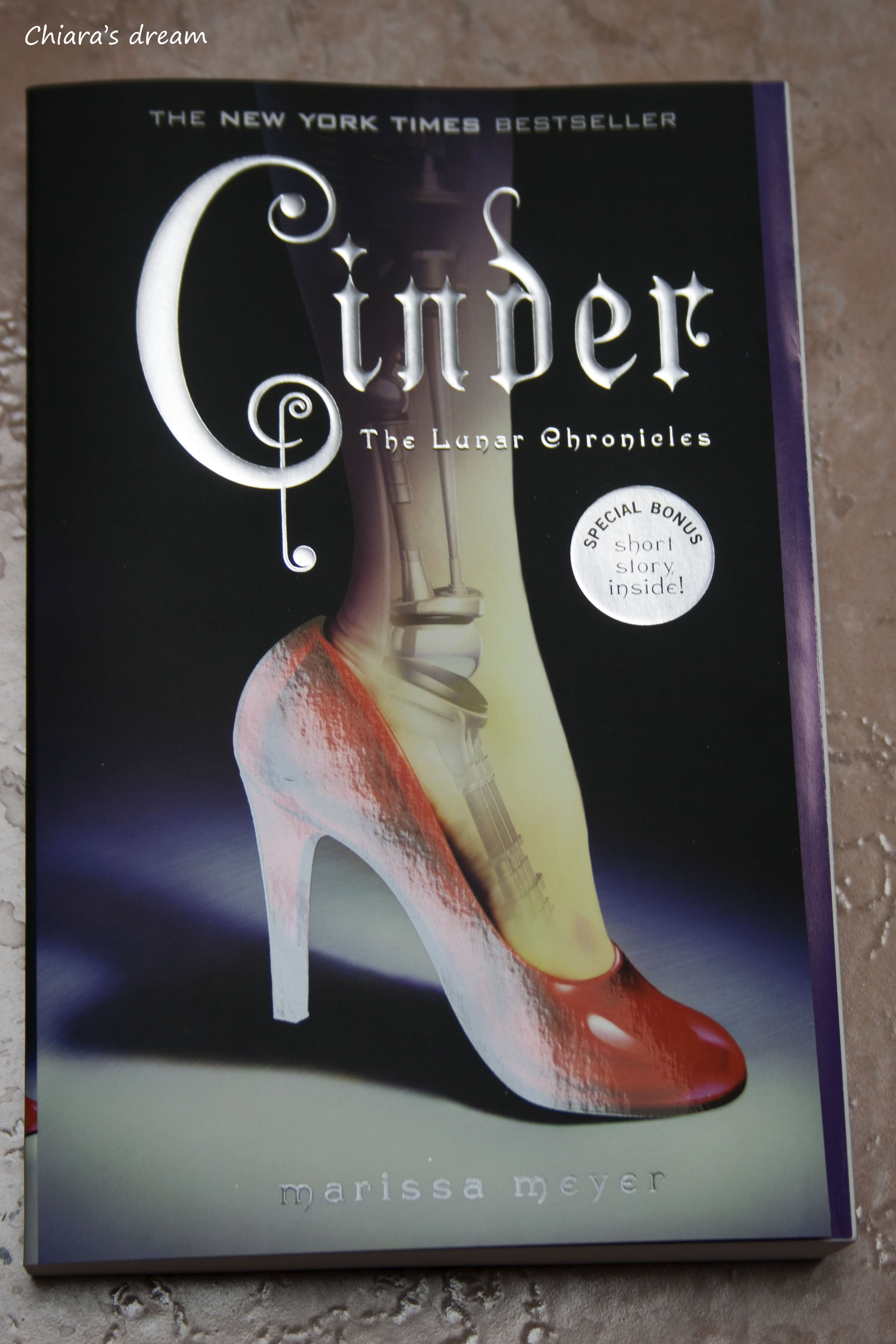 Recensione Cinder / Review Cinder Chiara's dream