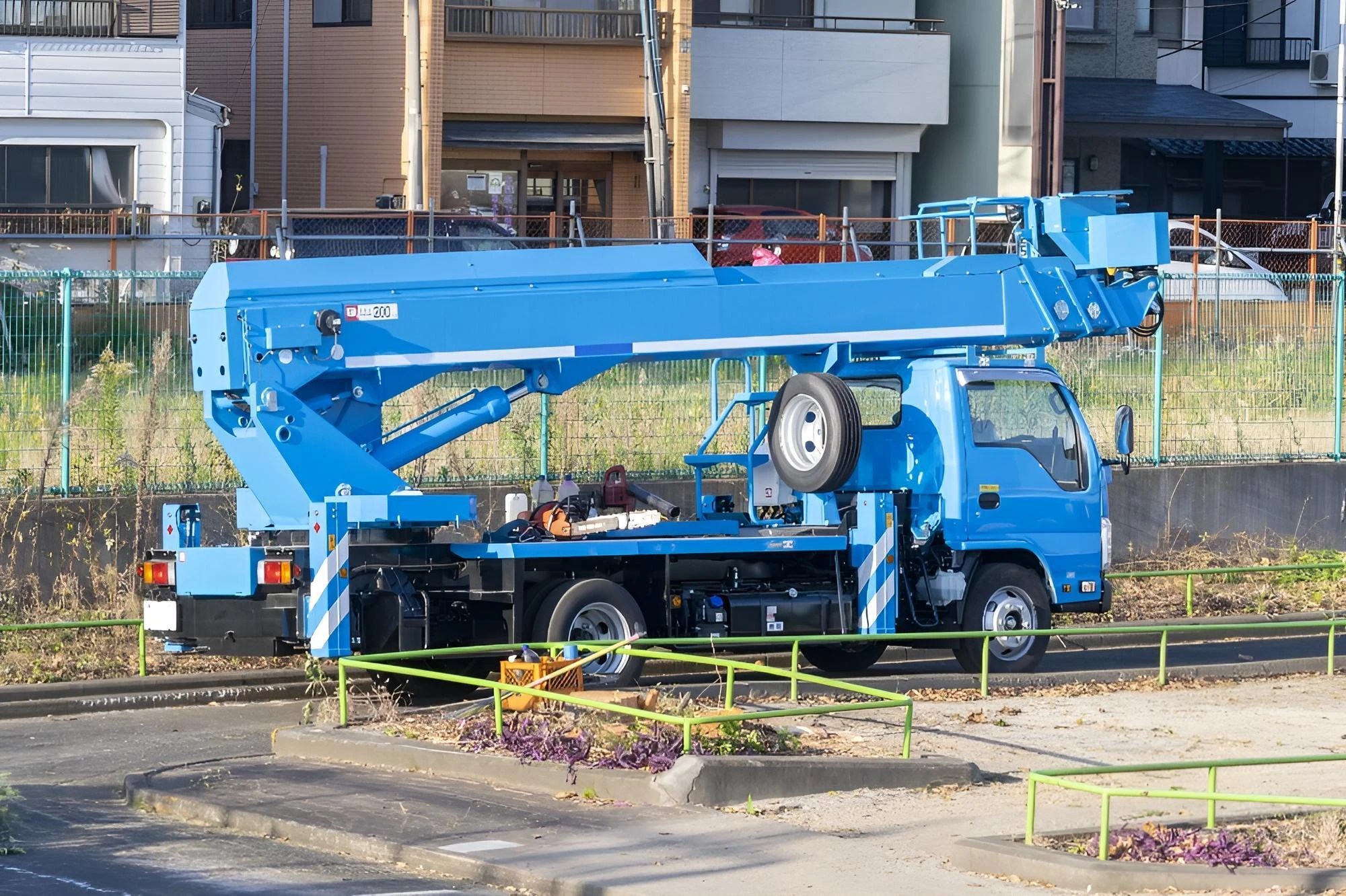 しっかり整備された安全な高所作業車をリース 千葉で建機レンタルなら【千葉レンタル株式会社】