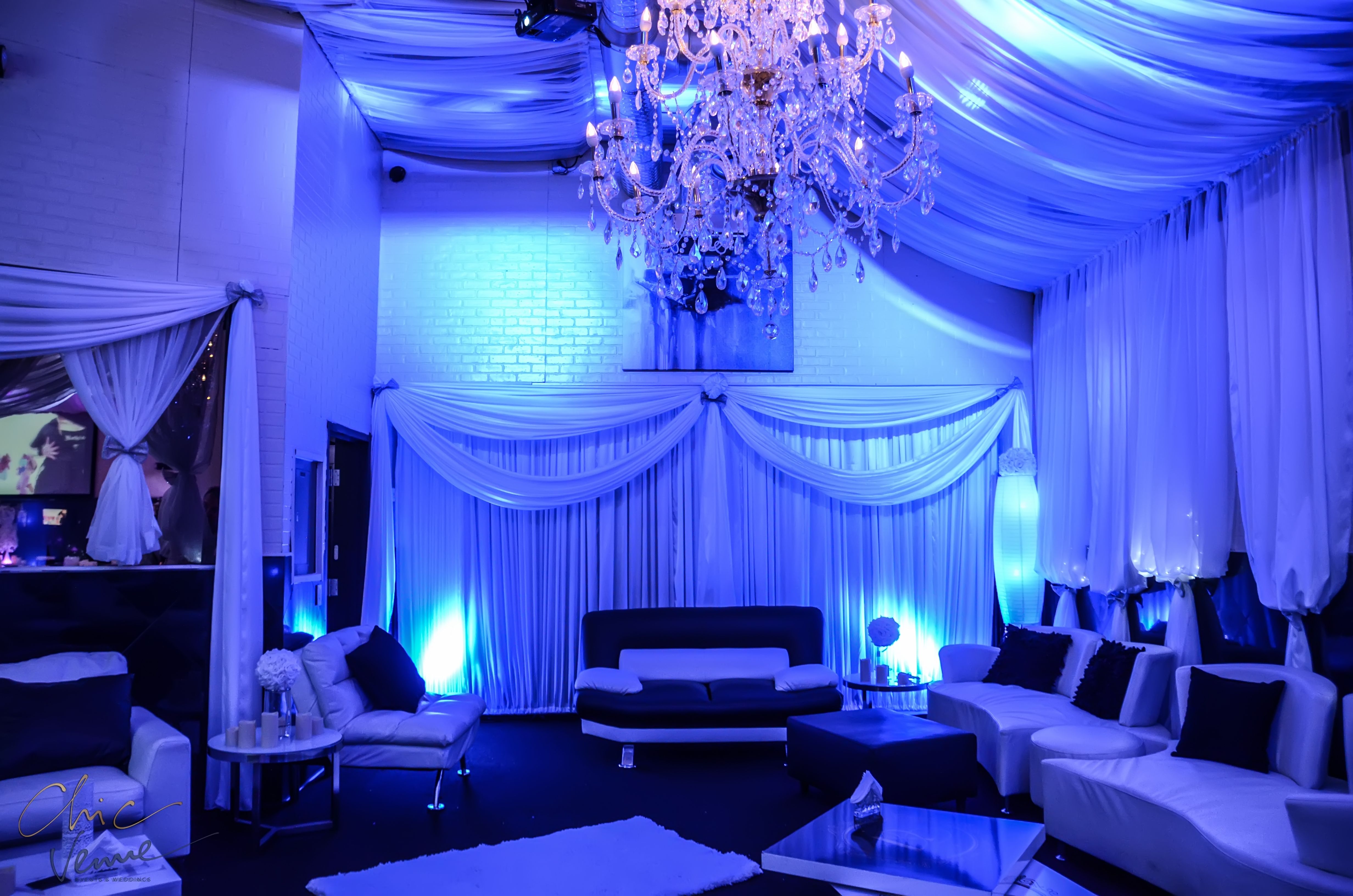 blueviproom Chic Venue
