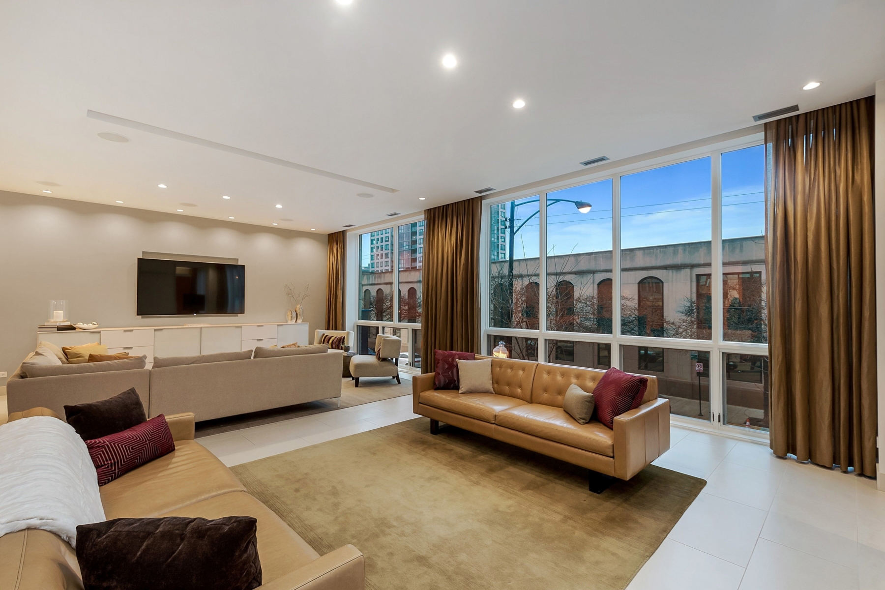 Stunning Contemporary River North Condo Chicago Agent Magazine