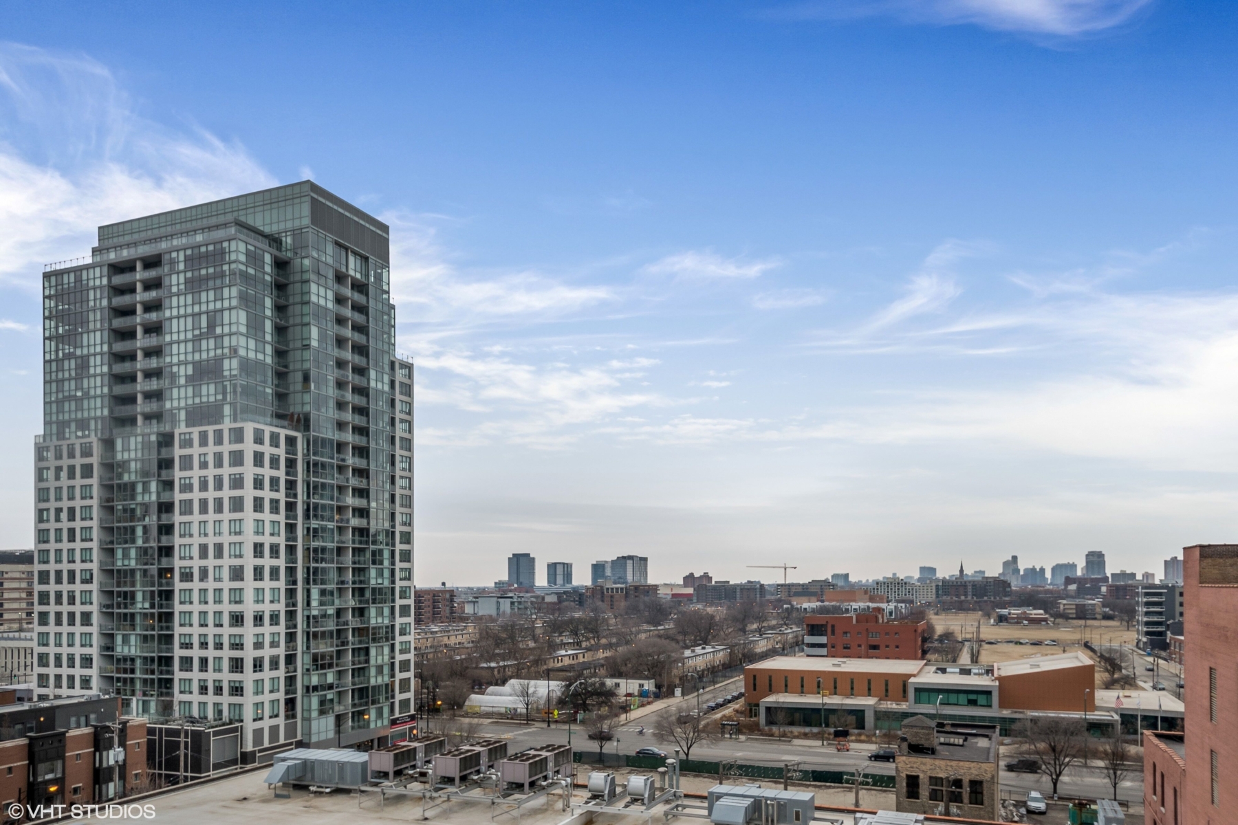 Stunning Contemporary River North Condo Chicago Agent Magazine