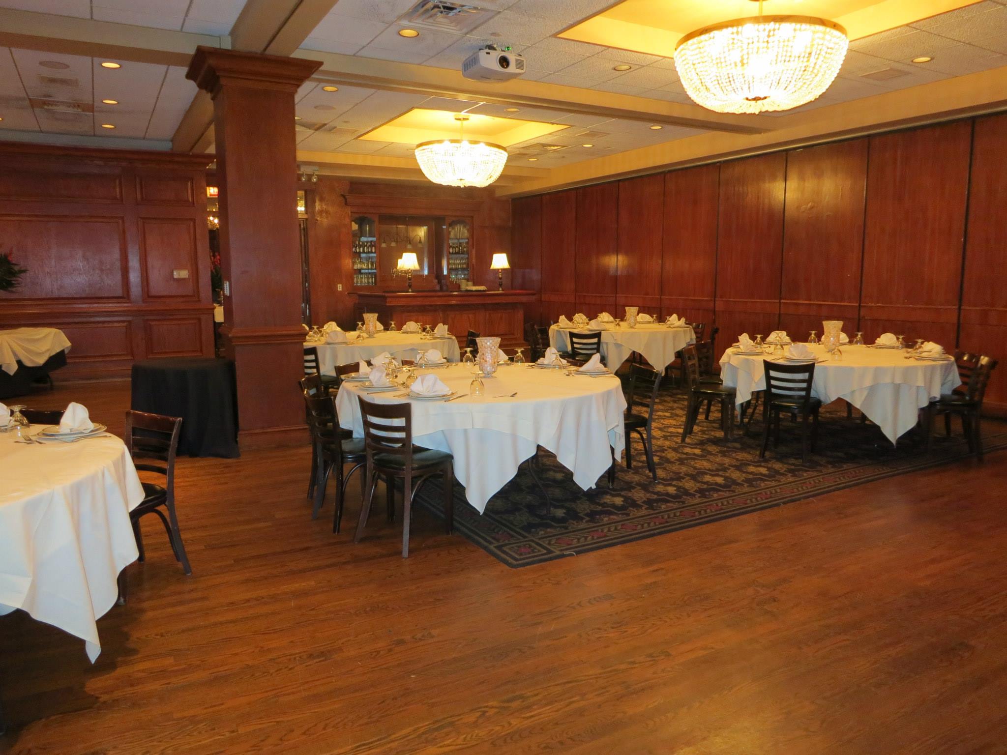 Maggiano's Oak Brook Chicago Event Venues