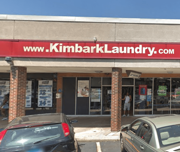 Kimbark Coin Laundry Closes, Will Reopen as Dry Cleaners Chicago Maroon