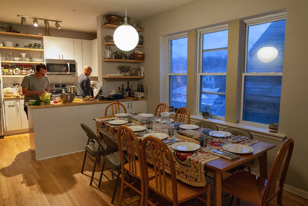 Molly's making quick and easy recipes that let her spend more time enjoying her life as a new mom! Diaspora Dinners Explores A World Of Jewish Food From A Tiny Kitchen Chicago Reader