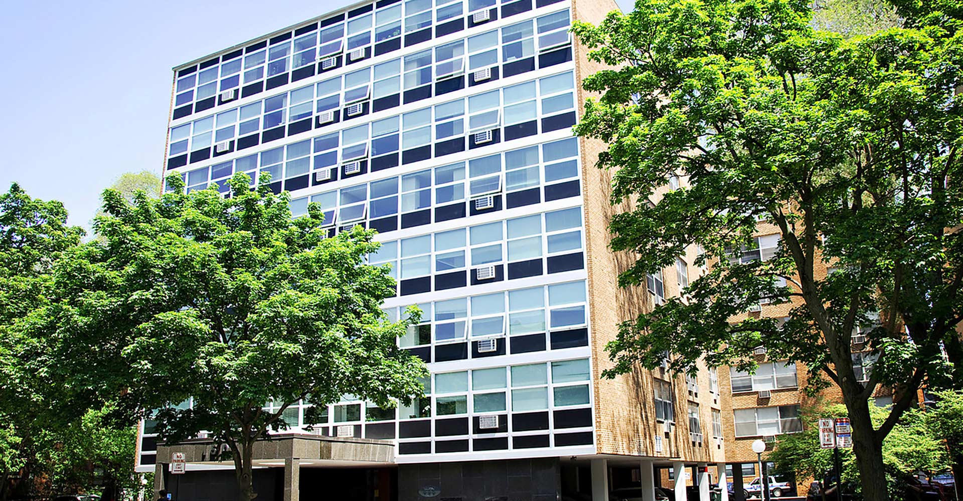 Maple Grove Apartments Apartments for Rent in Evanston Chicago Rentals