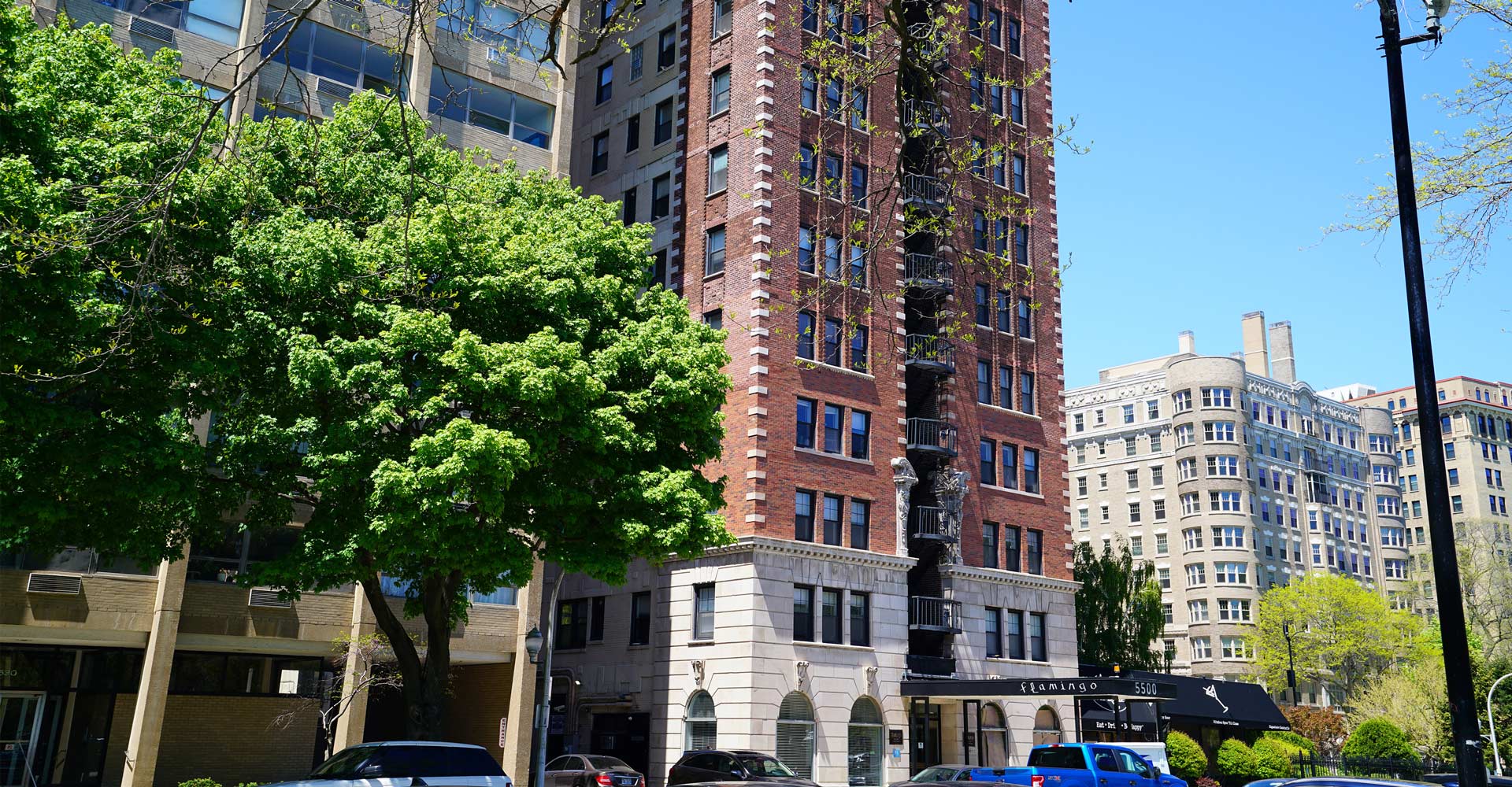 The Flamingo Chicago Rentals