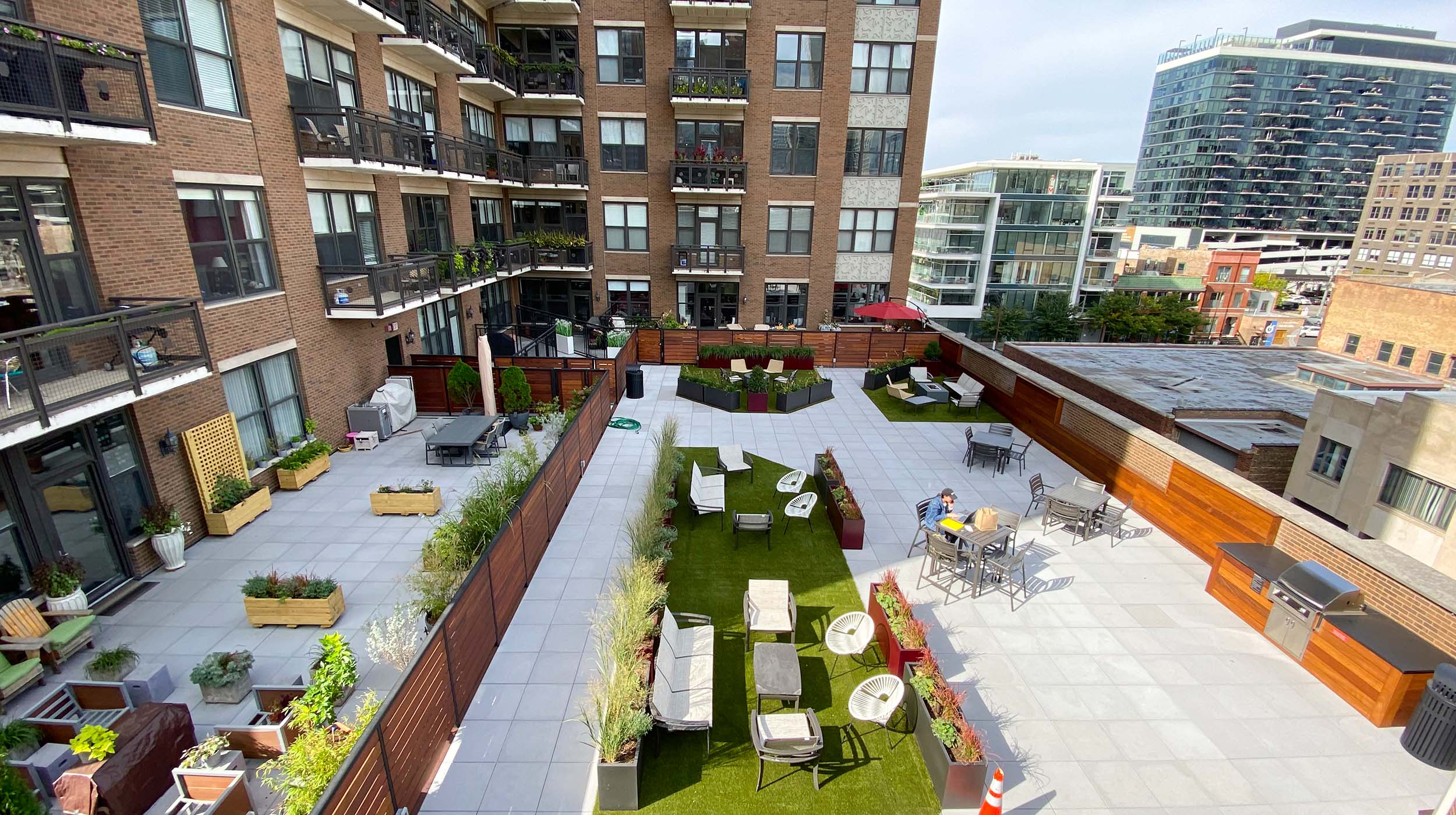 Commercial Projects Chicago Roof Deck + Garden